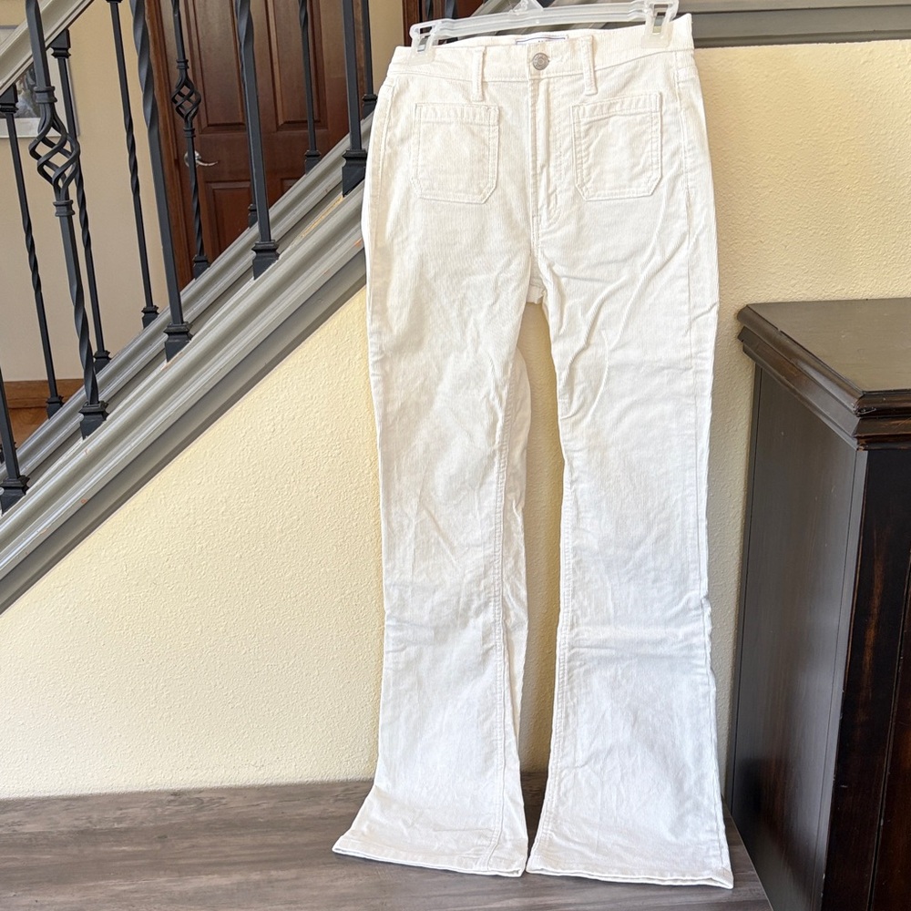 GAP ‘70s Flare Corduroy High-Rise Pants Size 24 Ivory Frost